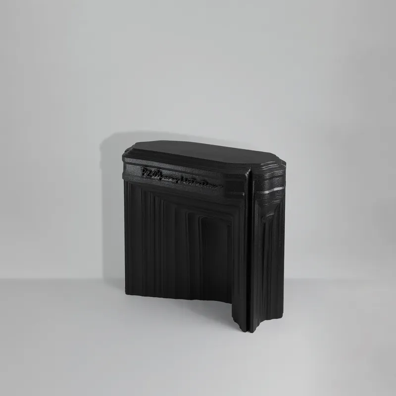 piiiz twisted memory 2021 entrance table 02 05